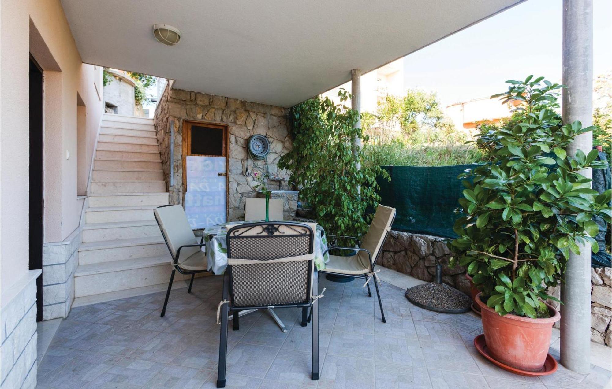 Amazing Apartment In Podstrana With Wifi Экстерьер фото